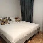 Amara Confort San Sebastian -garaje-