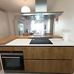 Amara Confort San Sebastian -garaje- 아파트 *