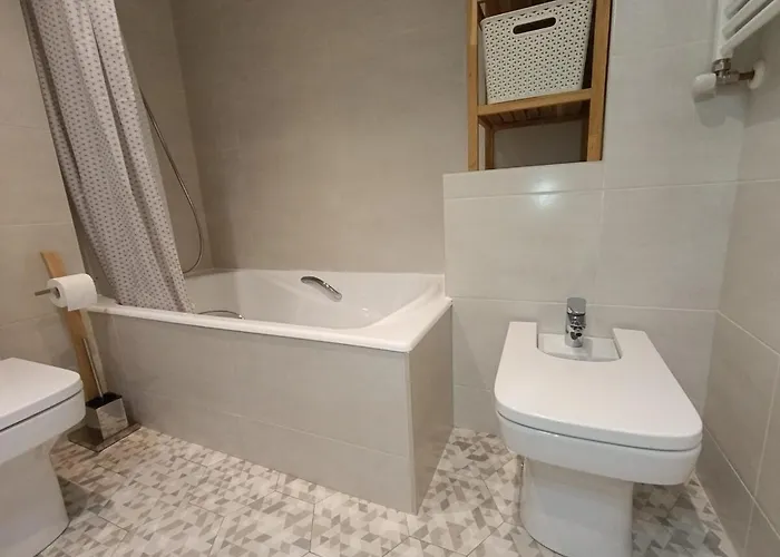 Amara Confort San Sebastian -garaje- * Loyola